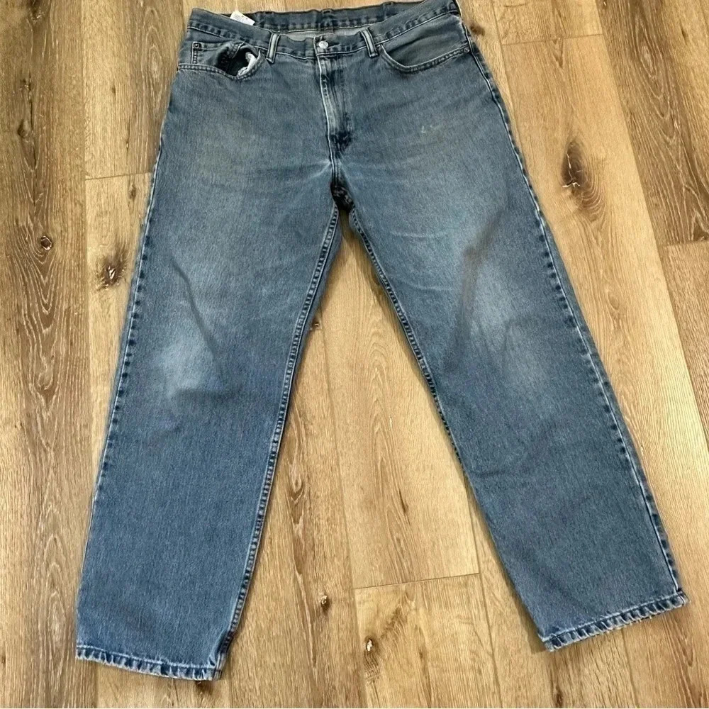 Levi's 550 Men's Straight Leg Denim Jeans Size 38x32 GUC - Picture 3 of 9